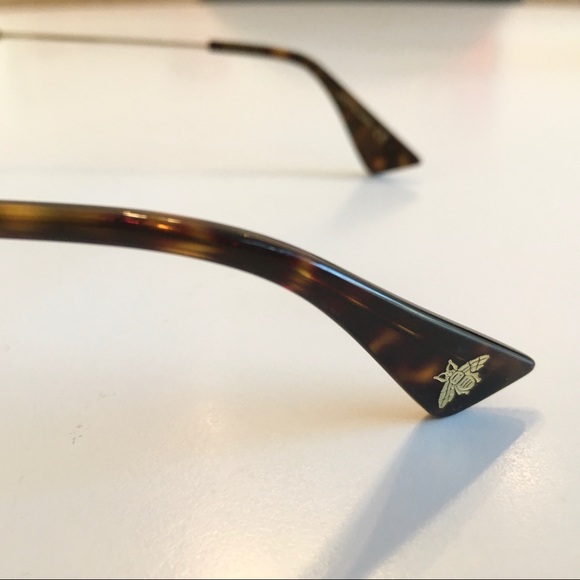 Gucci Sunglasses GG0105S